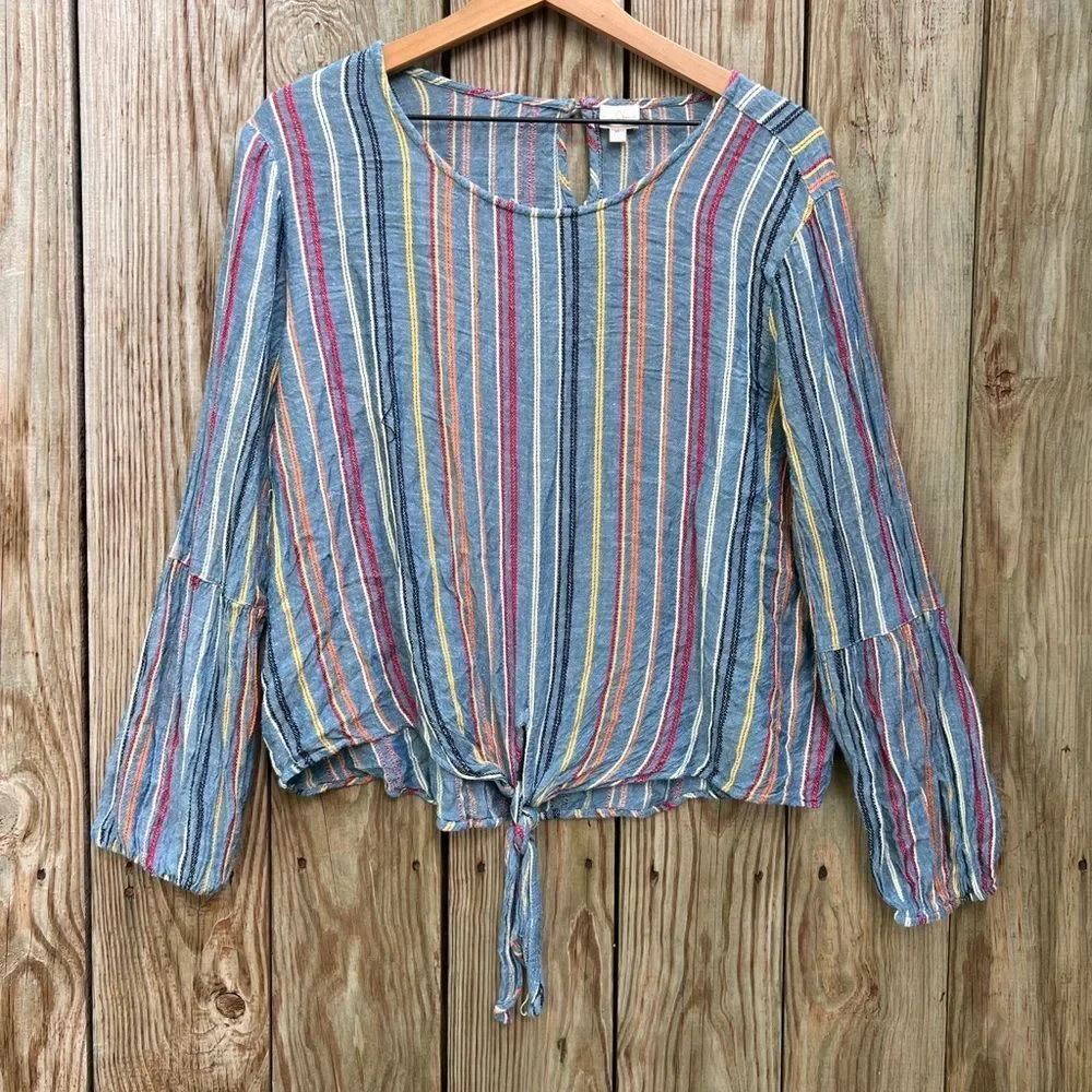 Multi color light weight button down with tie waist. - Picture 3 of 6